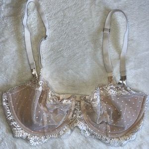 Victoria’s Secret Dream Angels Wicked Velvet Unlined Demi Bra